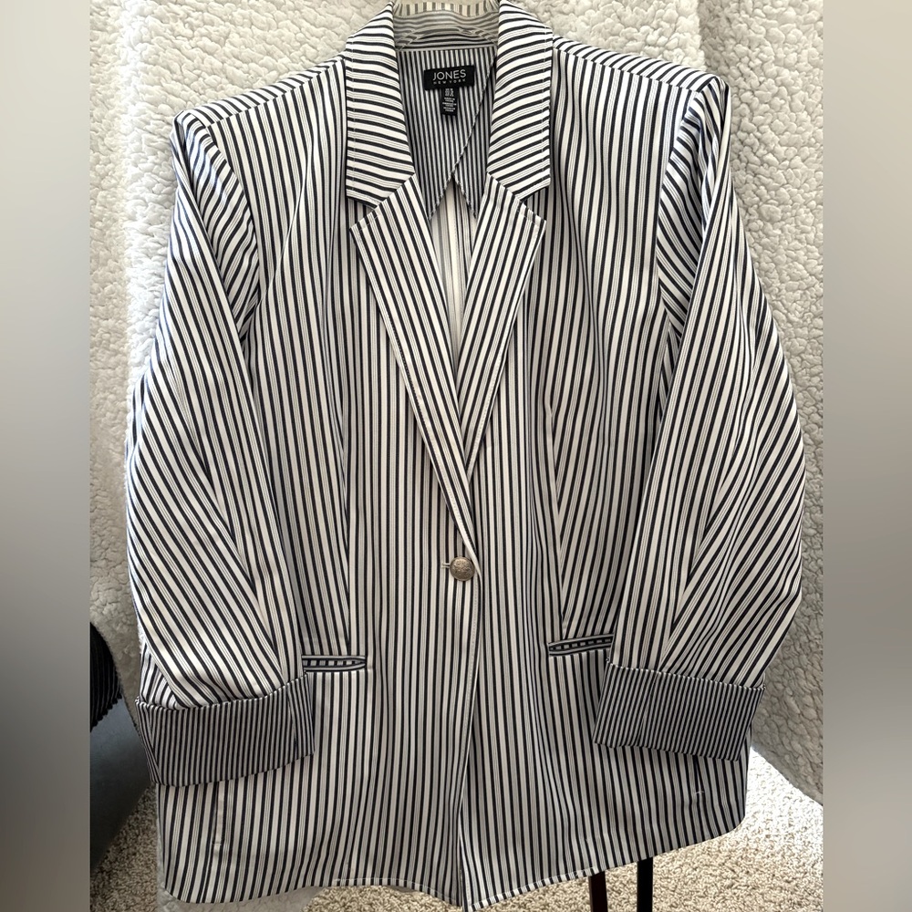 Jones New York Navy and White Striped Blazer